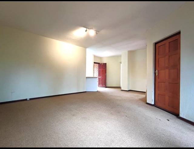 3 BEDROOM APARTMENT FOR SALE IN CHASE VALLEY